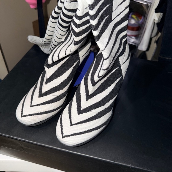 Printed Sock boots - Picture 4 of 7